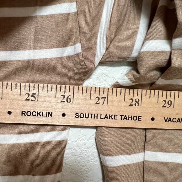 NWT GAP Drop Sleeve Crew Neck T Shirt Tan Rayon Blend Womens Size XL - Picture 3 of 6